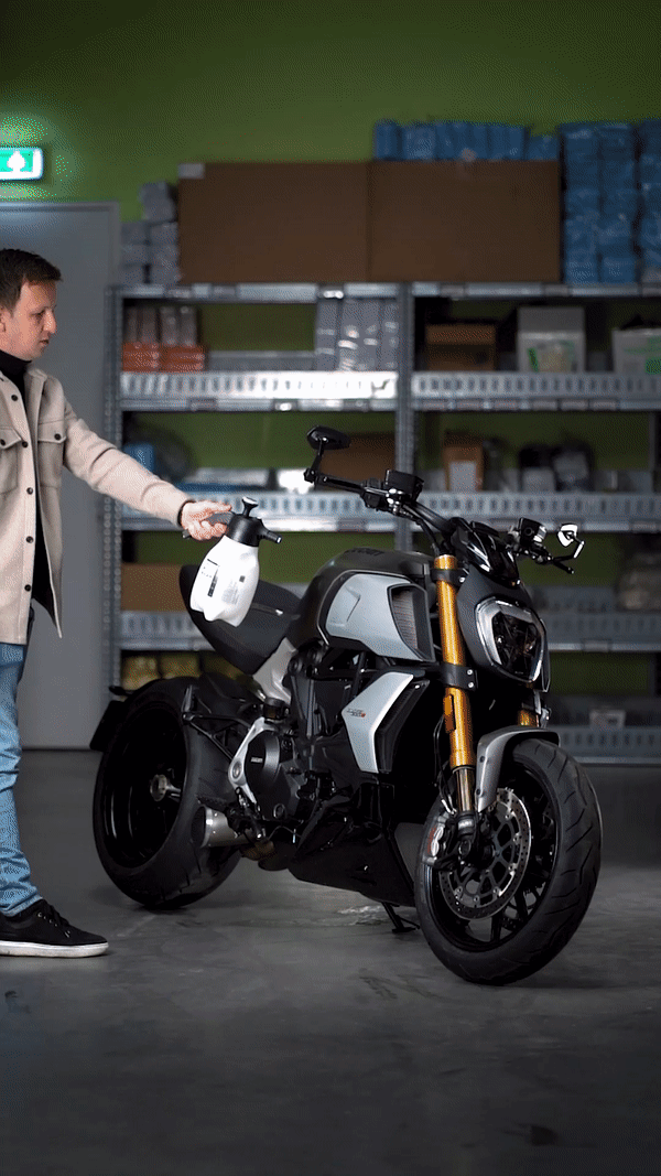 Motorrad-Reiniger 1 Liter